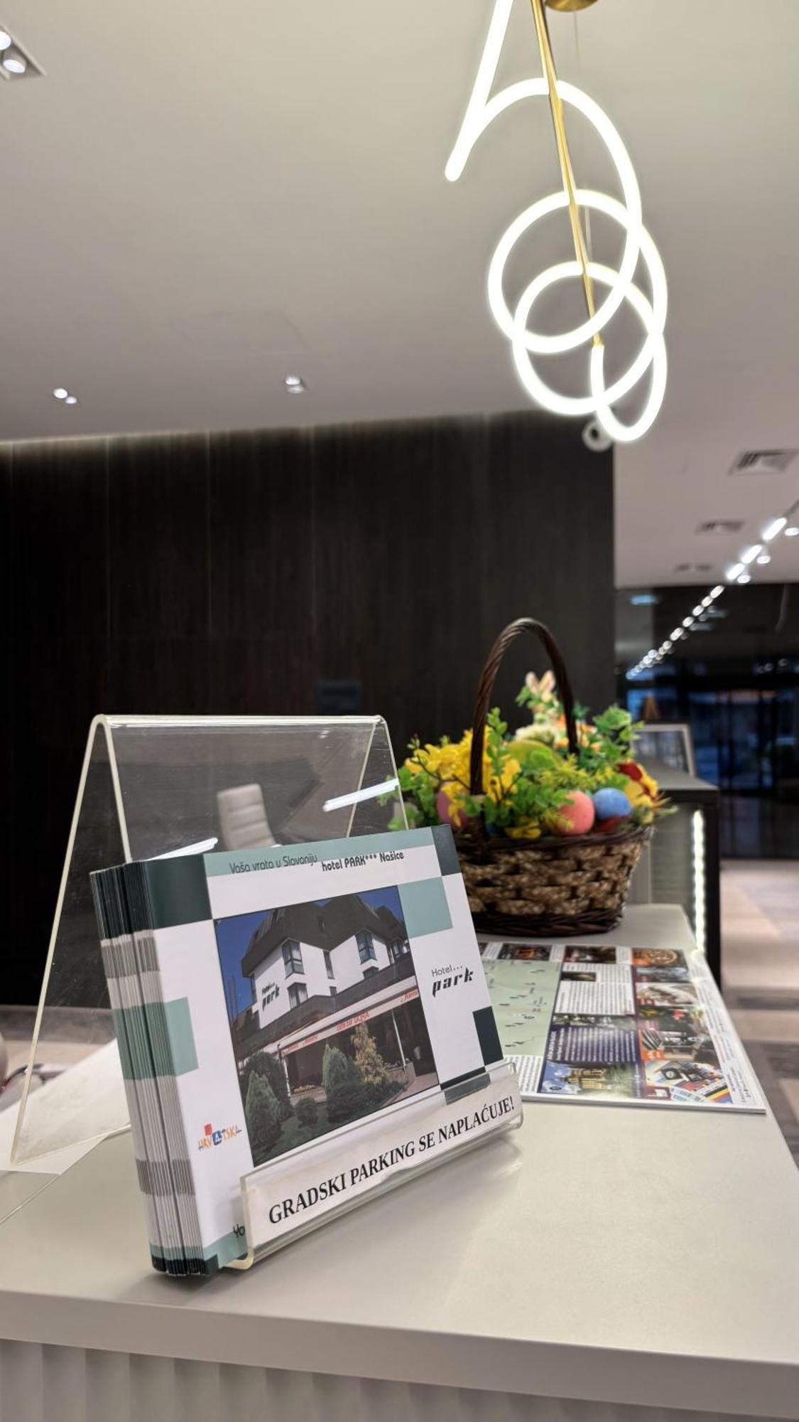 Hotel Park Nasice ภายนอก รูปภาพ